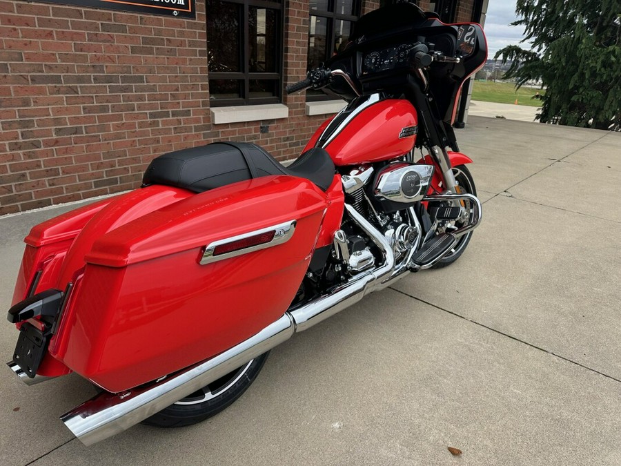 2026 Harley-Davidson Street Glide FLHX Blood Orange