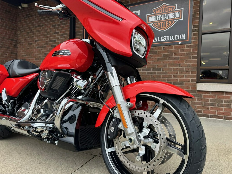 2026 Harley-Davidson Street Glide FLHX Blood Orange