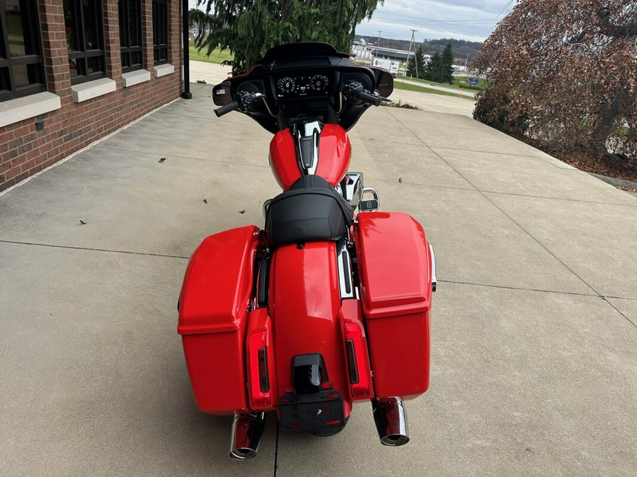 2026 Harley-Davidson Street Glide FLHX Blood Orange
