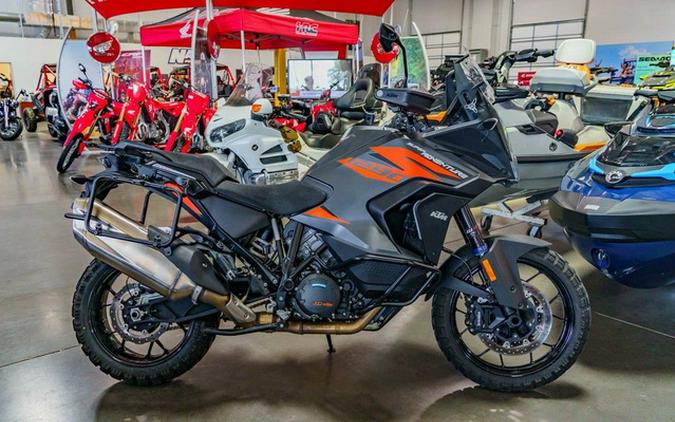 2023 KTM Super Adventure 1290 S
