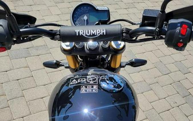 2025 Triumph Scrambler 400 X Phantom Black / Silver Ice