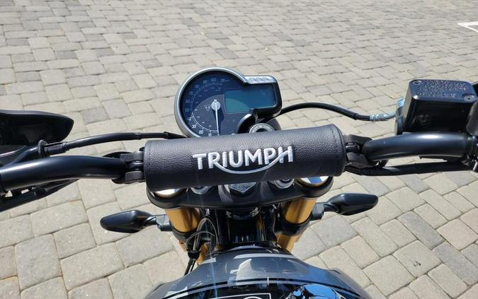 2025 Triumph Scrambler 400 X Phantom Black / Silver Ice