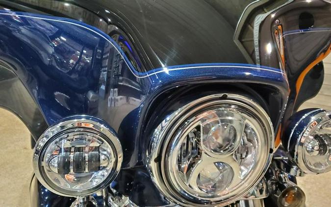 2012 Harley-Davidson® FLHTCUTG - Tri Glide® Ultra Classic®