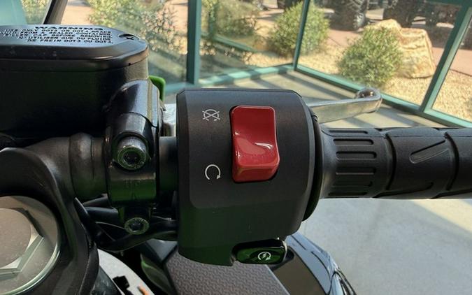 2025 Kawasaki Ninja 500 KRT Edition