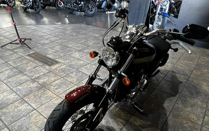 XL1200C 2018 1200 Custom