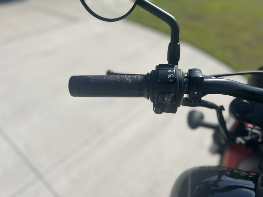 2025 Honda Shadow Phantom ABS Flare Orange Metallic - K100713