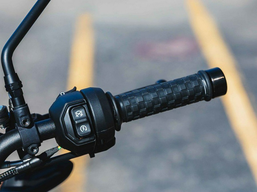 2024 Indian FTR Sport Granite Gray/Blue