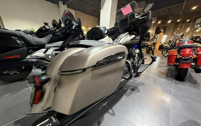 2019 Indian Motorcycle® Chieftain Dark Horse® Bronze Smoke