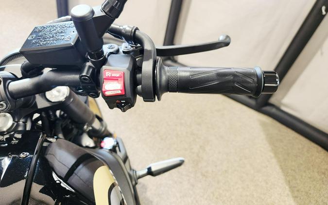 2026 Yamaha XSR700