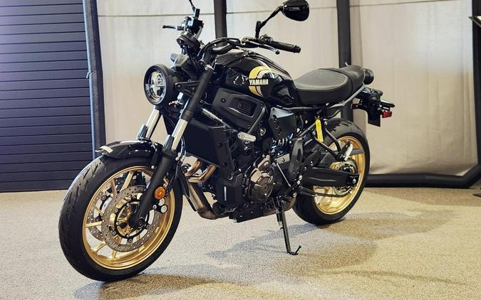 2026 Yamaha XSR700