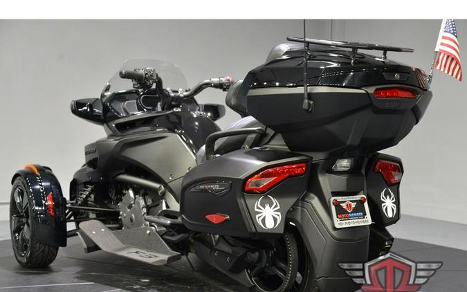2022 Can-Am Spyder F3 Limited Dark Wheels