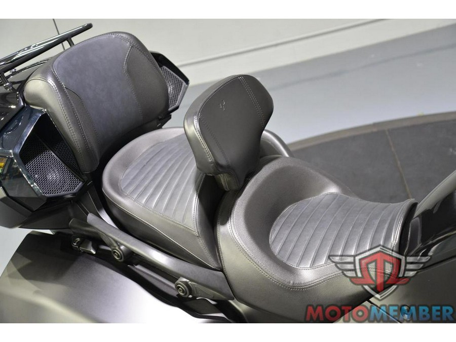2022 Can-Am Spyder F3 Limited Dark Wheels