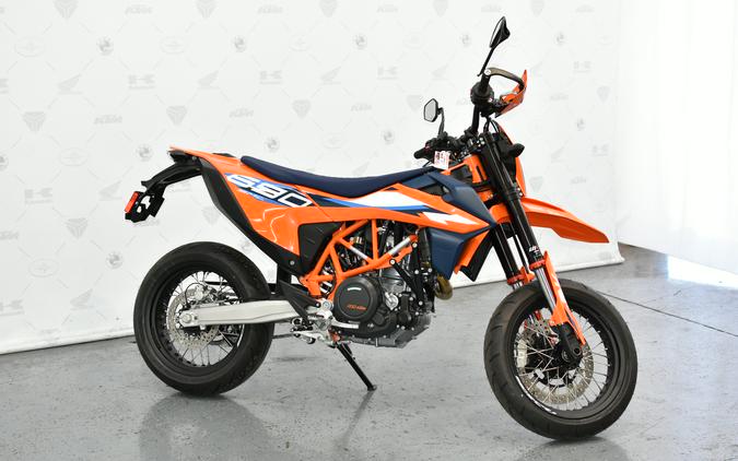 2024 KTM SMC 690 R