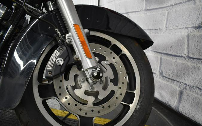 2009 Harley-Davidson FLHX - Street Glide