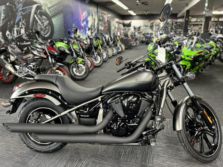 2024 Kawasaki Vulcan® 900 Classic Custom