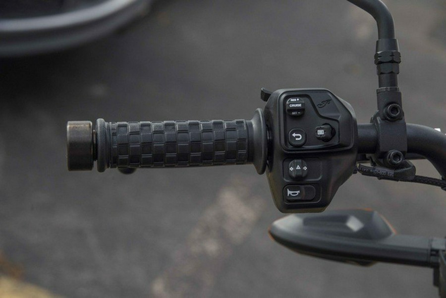 2024 Indian FTR Sport Granite Gray/Blue