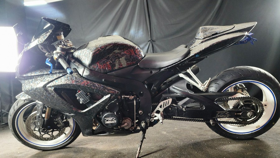 2007 SUZUKI GSX-R750 - F107137