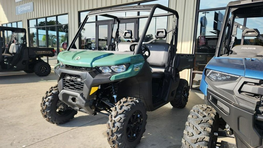 2026 Can-Am® Defender DPS HD10