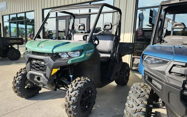2026 Can-Am® Defender DPS HD10