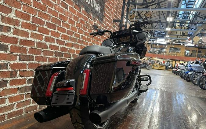 2025 Harley-Davidson Road Glide FLTRX