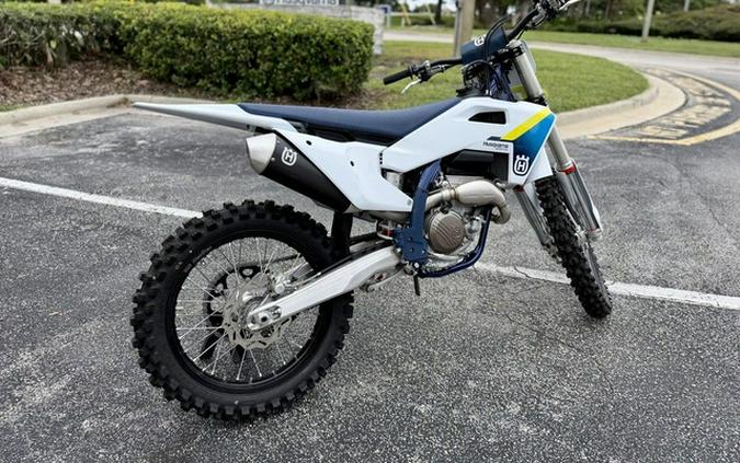 2025 Husqvarna FC 250