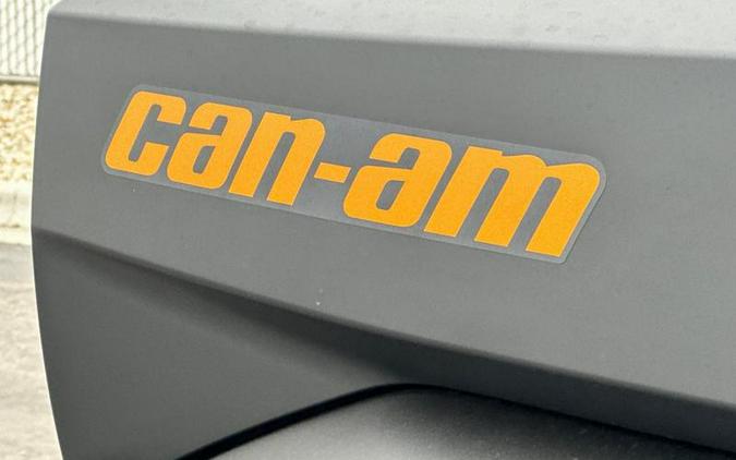 2026 Can-Am® SSV COM MAX XTP 64 1000R GY 26 XT-P 1000R