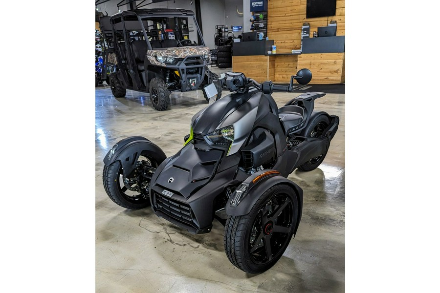 2023 Can-Am RYKER SPORT 900