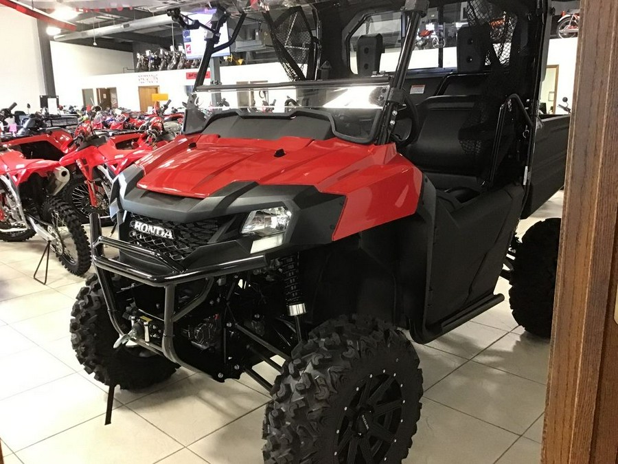 2025 Honda® Pioneer 700