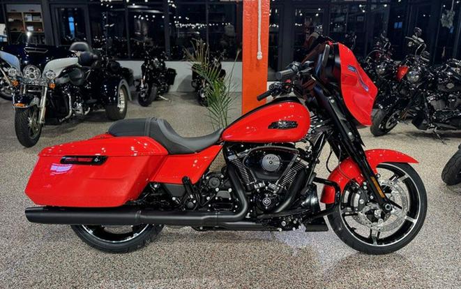 2026 Harley-Davidson Street Glide FLHX