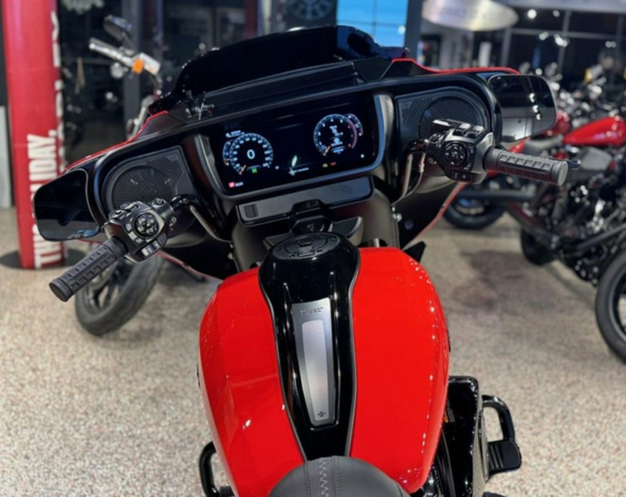 2026 Harley-Davidson Street Glide FLHX