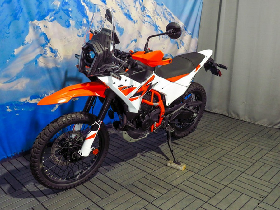 2026 KTM Adventure 390 R