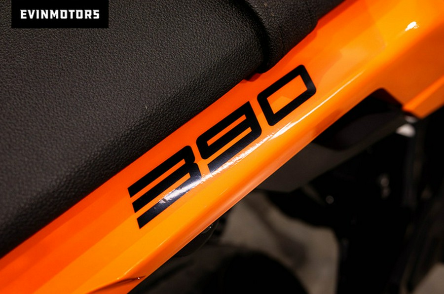 2025 KTM SMC 390 R