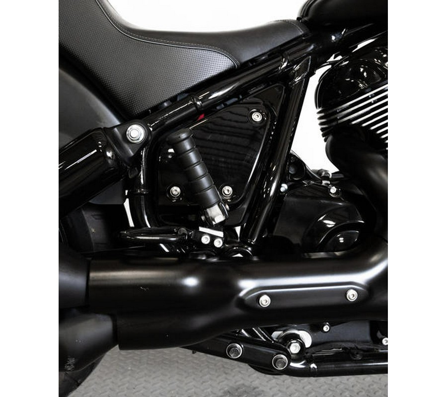 2023 Indian Motorcycle® Chief® Bobber Dark Horse® Black Smoke