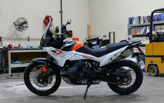 2024 KTM 790 Adventure