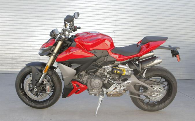 2026 Ducati Streetfighter V2
