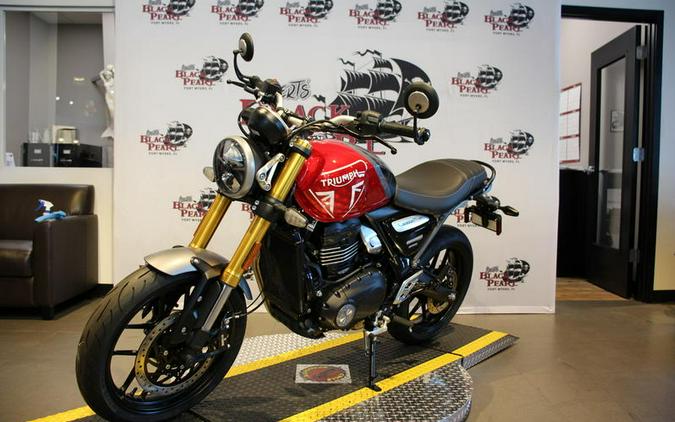 2026 Triumph TD1 LAVA RED/STORM GREY