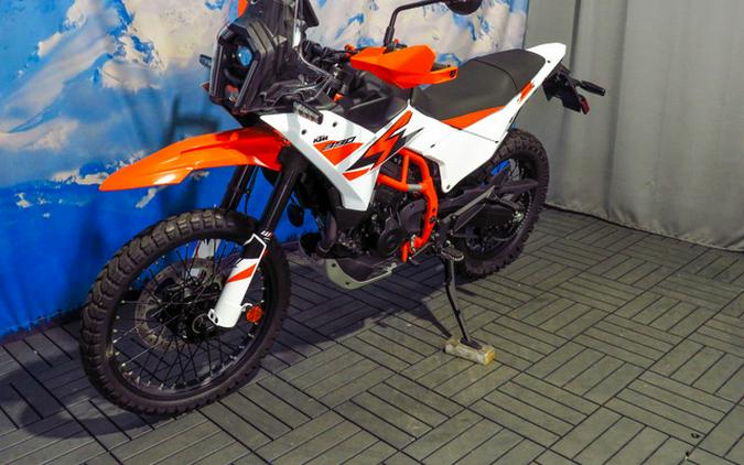 2026 KTM Adventure 390 R