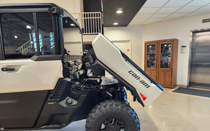 2026 Can-Am Defender MAX Limited HD11