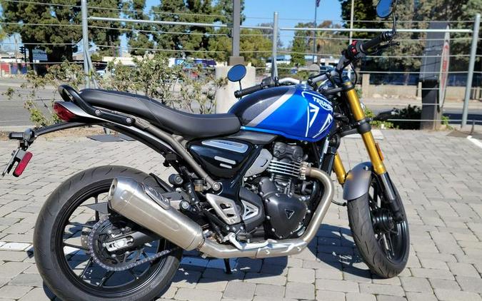 2025 Triumph Speed 400 Caspian Blue / Storm Grey