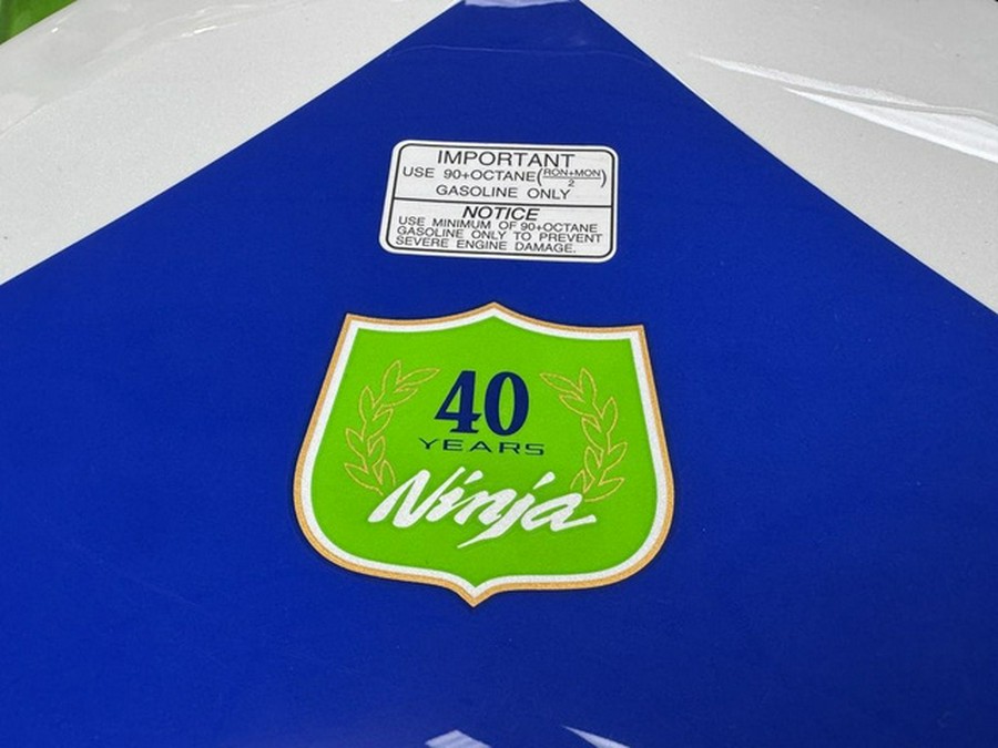 2024 Kawasaki Ninja ZX-6R 40th Anniversary Edition ABS