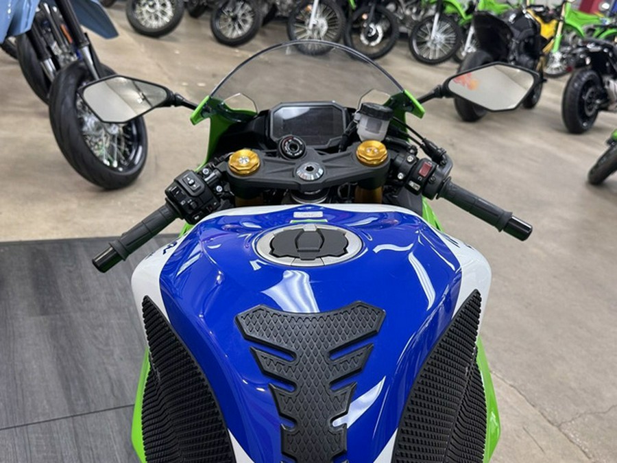 2024 Kawasaki Ninja ZX-6R 40th Anniversary Edition ABS