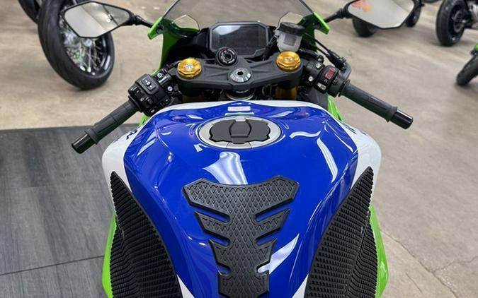 2024 Kawasaki Ninja ZX-6R 40th Anniversary Edition ABS