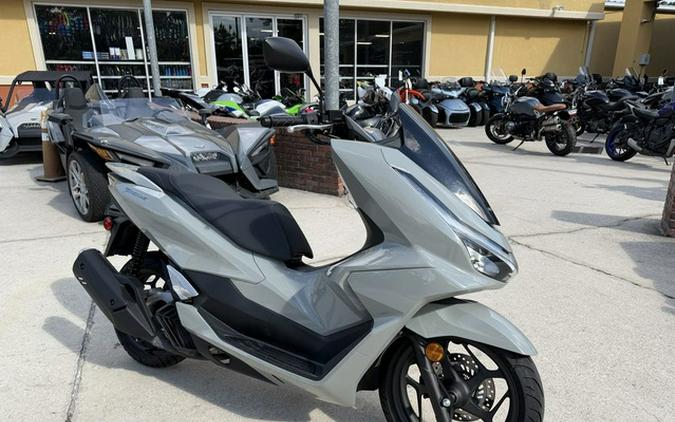 2025 Honda PCX