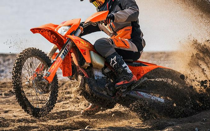 2025 KTM 500 EXC-F Six Days