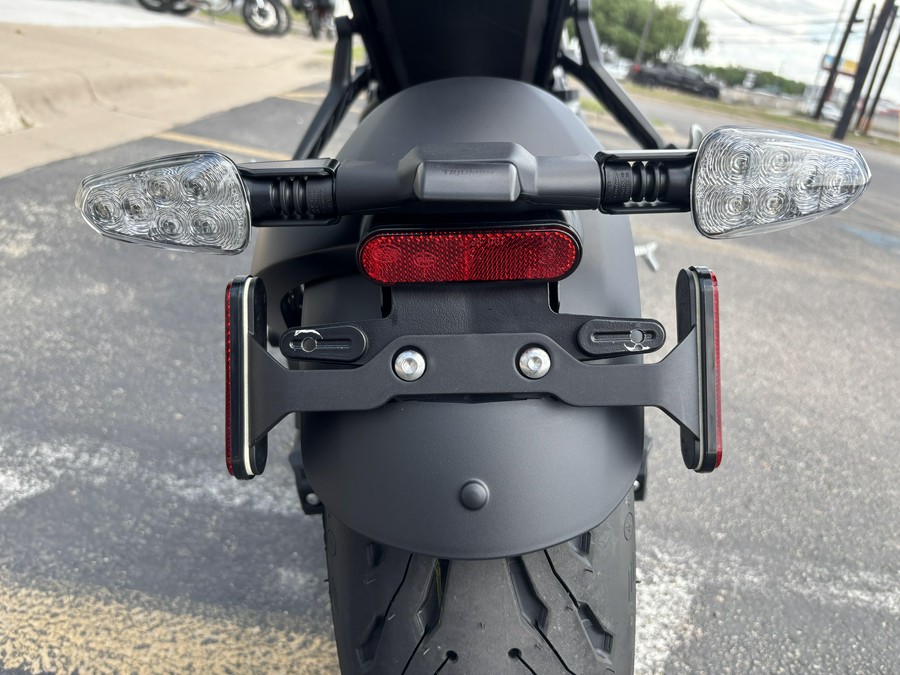 2025 Triumph Trident 660