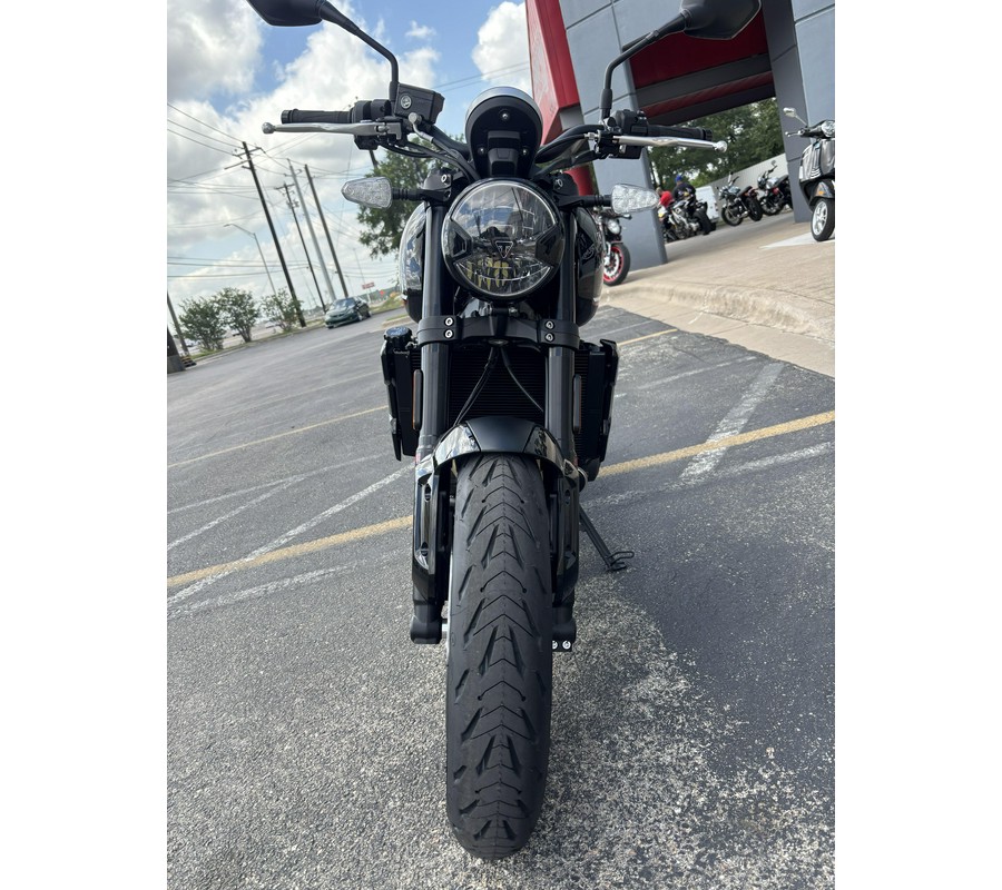 2025 Triumph Trident 660