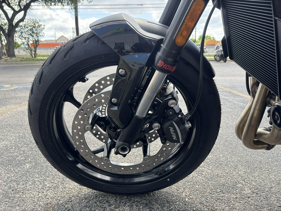 2025 Triumph Trident 660