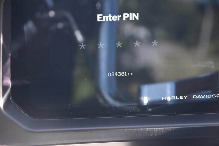 2024 Harley-Davidson® FLTRX - Road Glide®