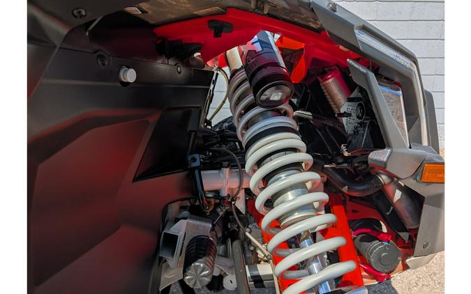 2022 Can-Am Maverick X3 X RS Turbo RR Blue & Tan,Black & Red