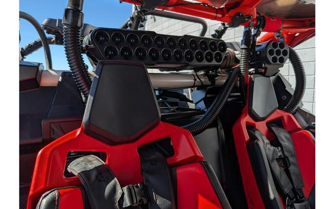 2022 Can-Am Maverick X3 X RS Turbo RR Blue & Tan,Black & Red